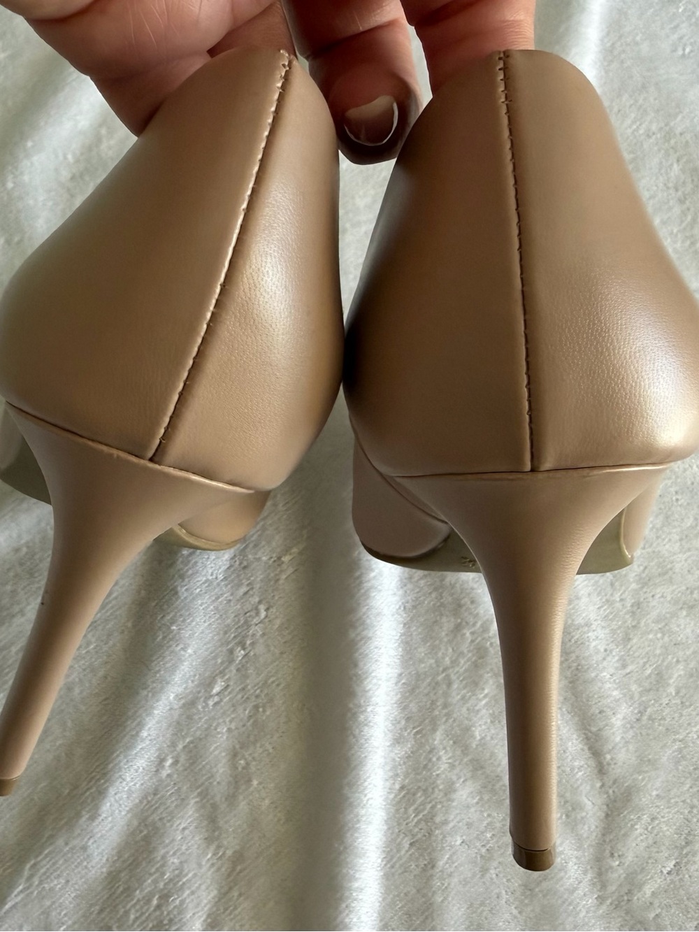 Christian Siriano Nude Pointed-Toe Pumps for Women 9 1/2 RUNS SMALL FITS 9 - Picture 3 of 5